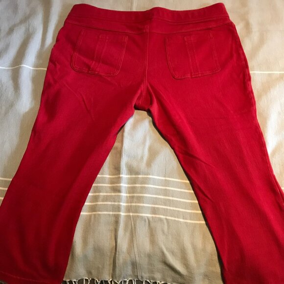 Red 3/4 legging (under the knees) - Picture 6 of 9